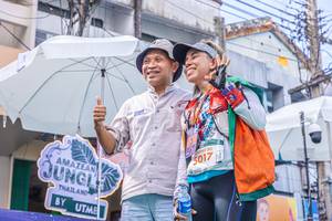 BIB: 501712
                            <button type="button" onclick="openModal(21773370)" class="btn btn-primary btn-sm float-right btn-popup" data-toggle="modal" data-target=".modal-high-quality">
                        <i class="fas fa-shopping-cart"></i> Add to Cart
                    </button>
                                            <button type="button" onclick="isThisMe(21773370, true)" class="btn btn-success btn-sm float-right btn-popup btn-isme hidden" data-toggle="tooltip" data-placement="bottom" title="นี่คือรูปของคุณใช่ไหม คลิกที่นี่เพื่อเอาเข้าอัลบั้ม">
                        <i class="fas fa-plus"></i> Add to album
                    </button>
                    <button type="button" onclick="isThisMe(21773370, false)" class="btn btn-warning btn-sm float-right btn-popup btn-isnotme hidden">
                        <i class="fas fa-ban"></i> Remove from album
                    </button>